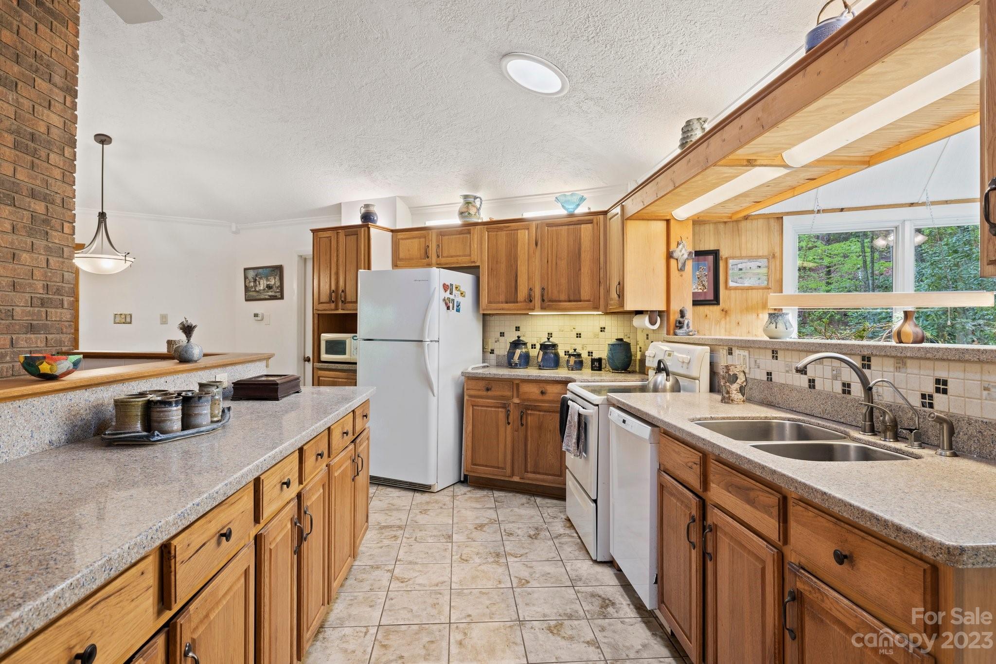 2 Chestnut Drive Swannanoa NC 28778