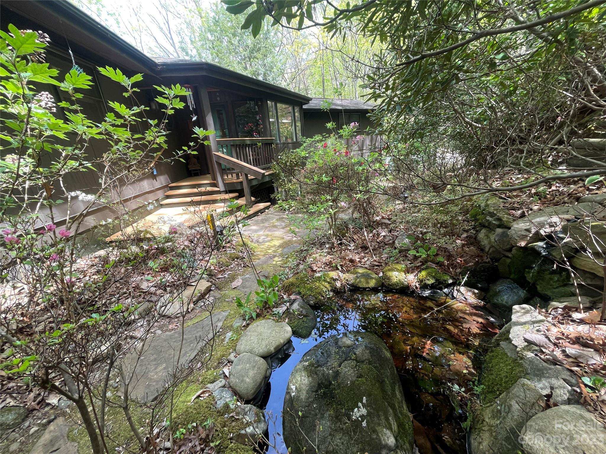 2 Chestnut Drive Swannanoa NC 28778