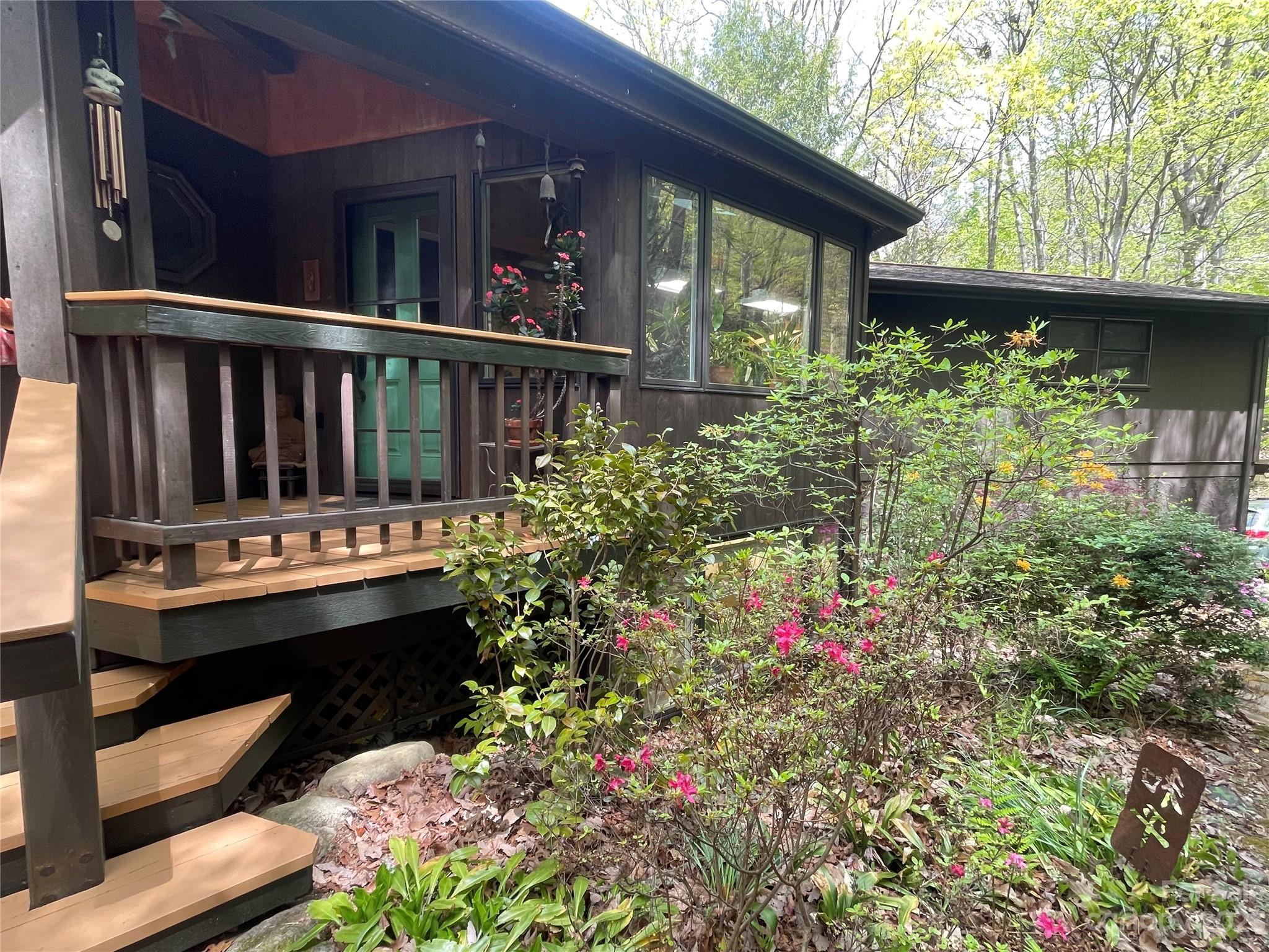 2 Chestnut Drive Swannanoa NC 28778