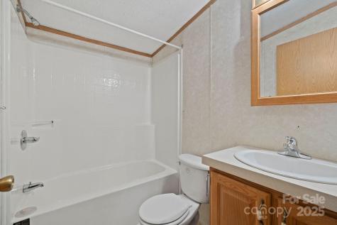 95 & 97 Temple Road Black Mountain NC 28711