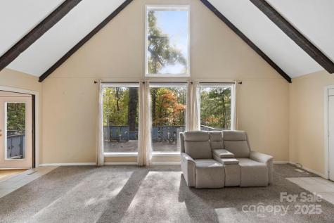 95 & 97 Temple Road Black Mountain NC 28711