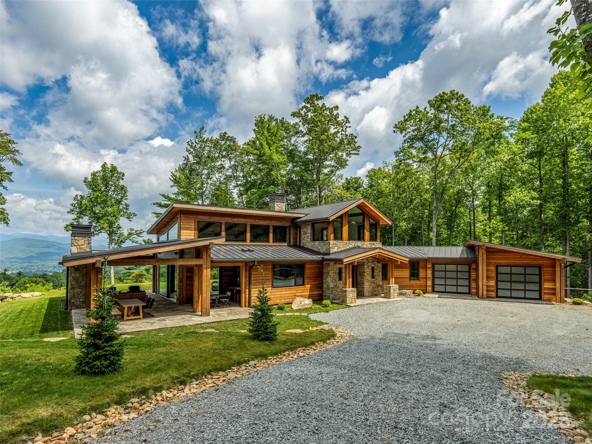 30 Banks Lane Brevard NC 28712