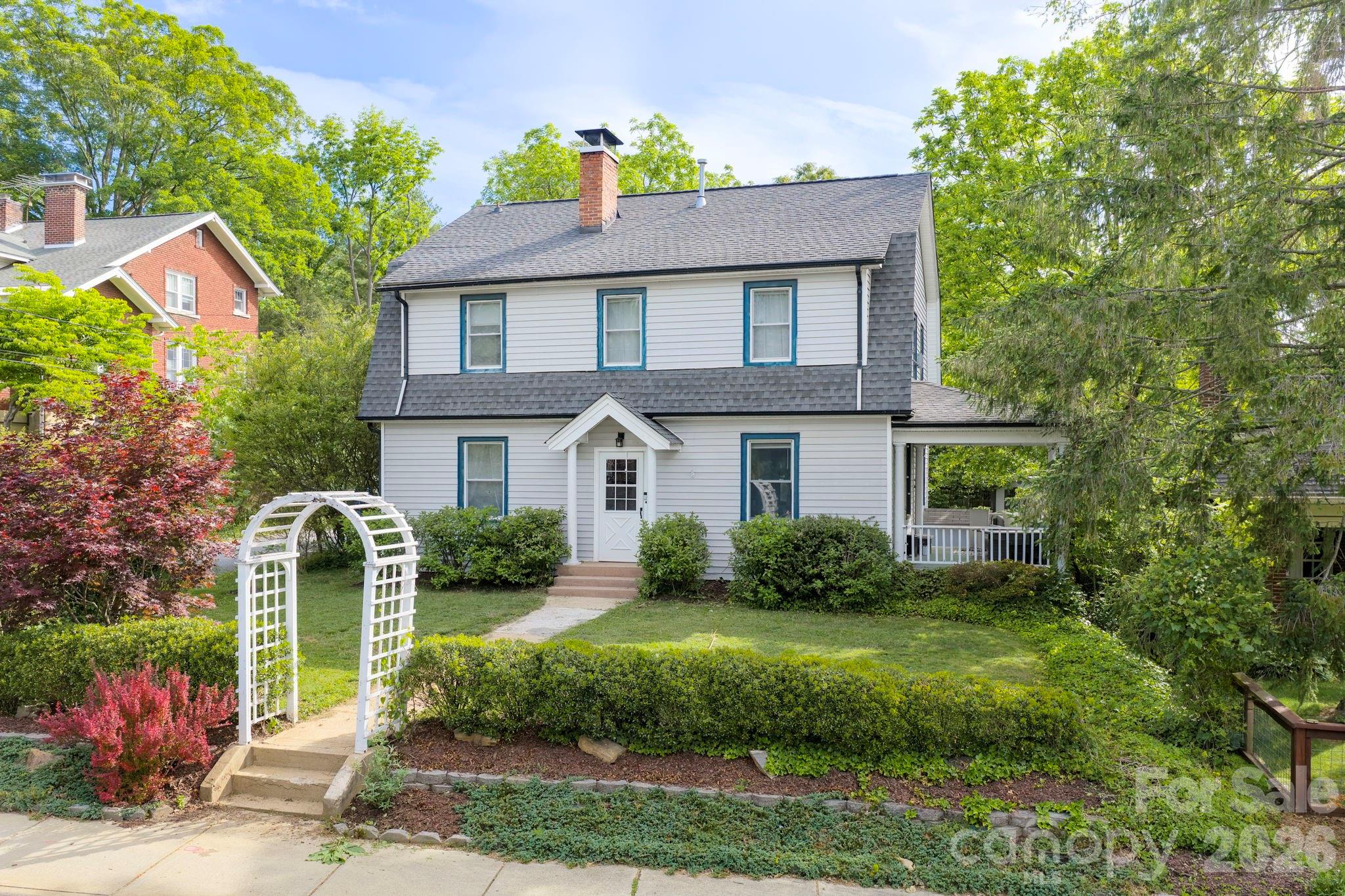 84 Forest Hill Drive Asheville NC 28803
