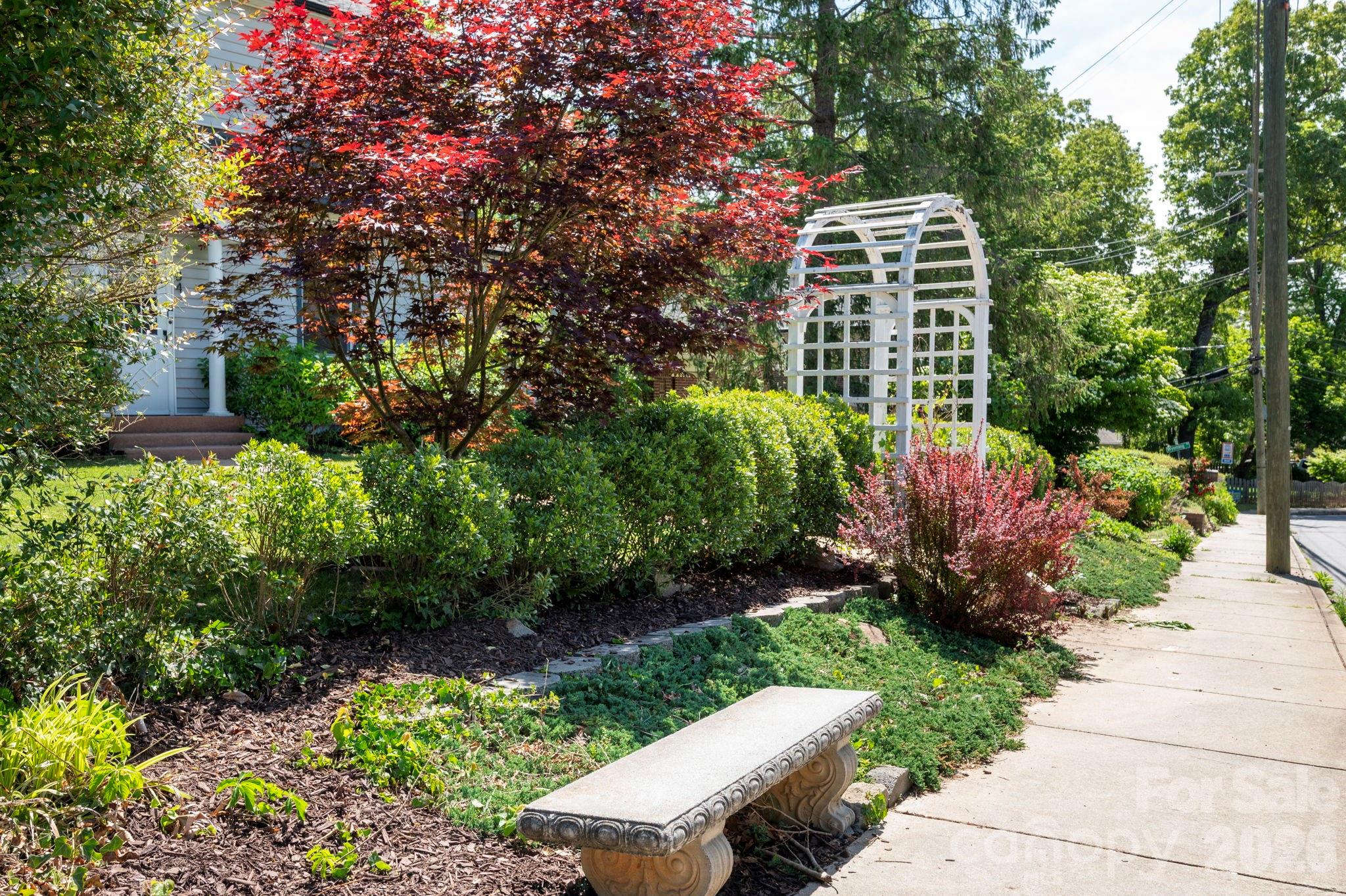 84 Forest Hill Drive Asheville NC 28803