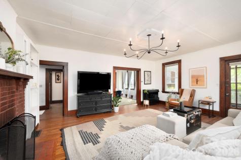 84 Forest Hill Drive Asheville NC 28803