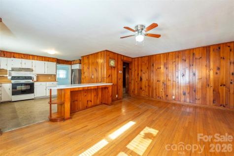 106 Scotland Street Black Mountain NC 28711