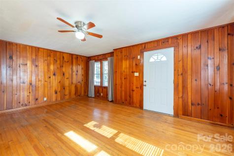 106 Scotland Street Black Mountain NC 28711