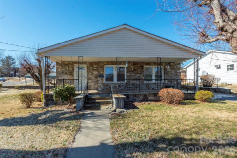 106 Scotland Street Black Mountain NC 28711