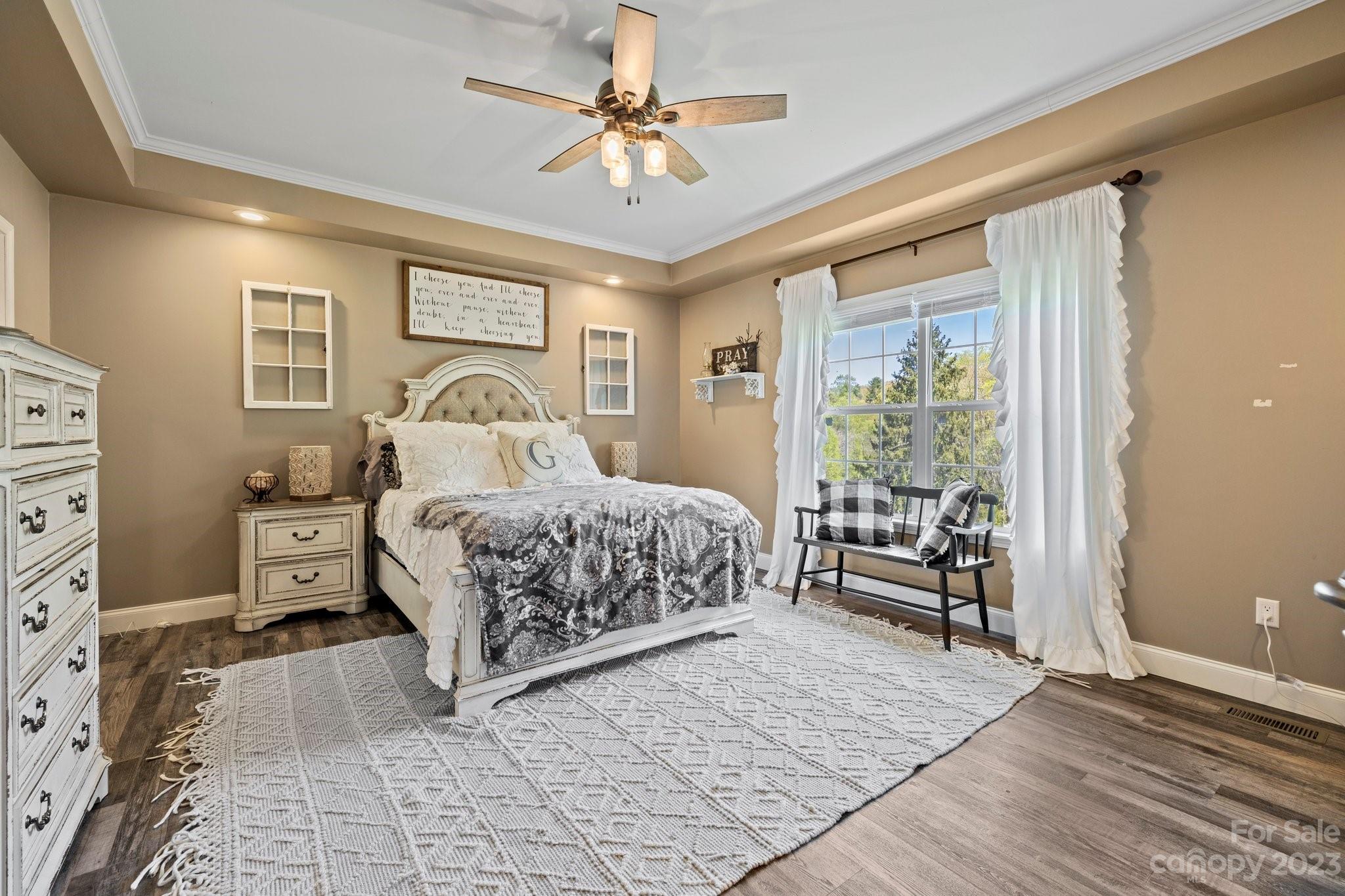 9 Beagle Run Asheville NC 28804