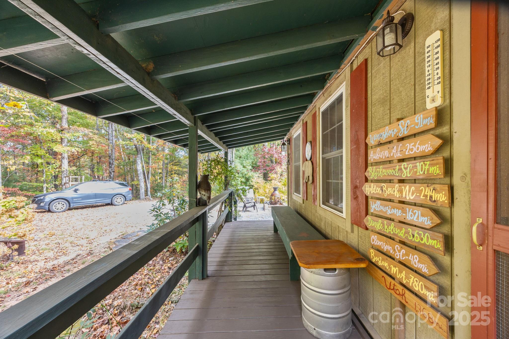 38 Buzzards Rest Trail Saluda NC 28773