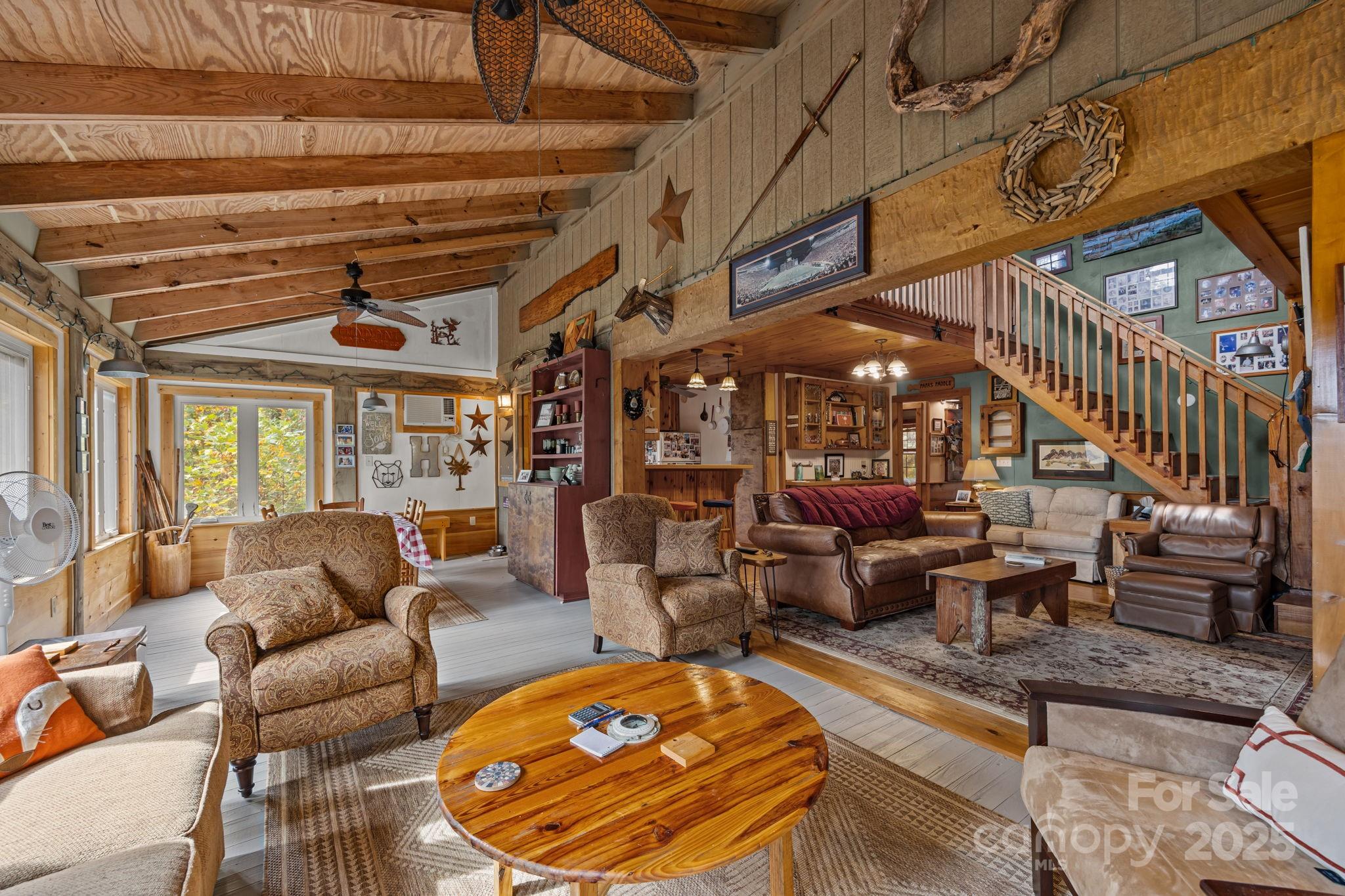 38 Buzzards Rest Trail Saluda NC 28773