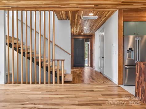 165 Abundance Run Asheville NC 28805