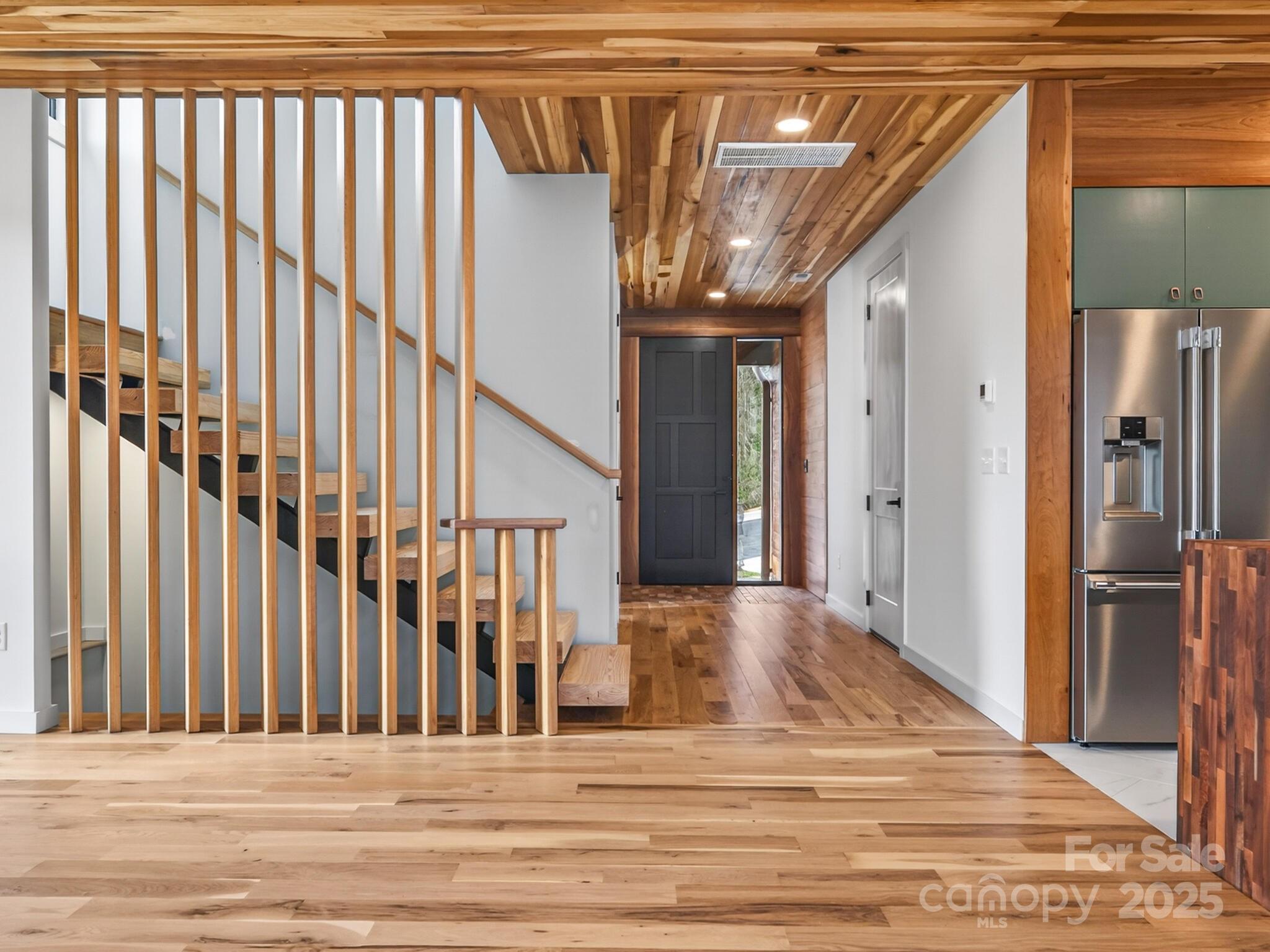 165 Abundance Run Asheville NC 28805