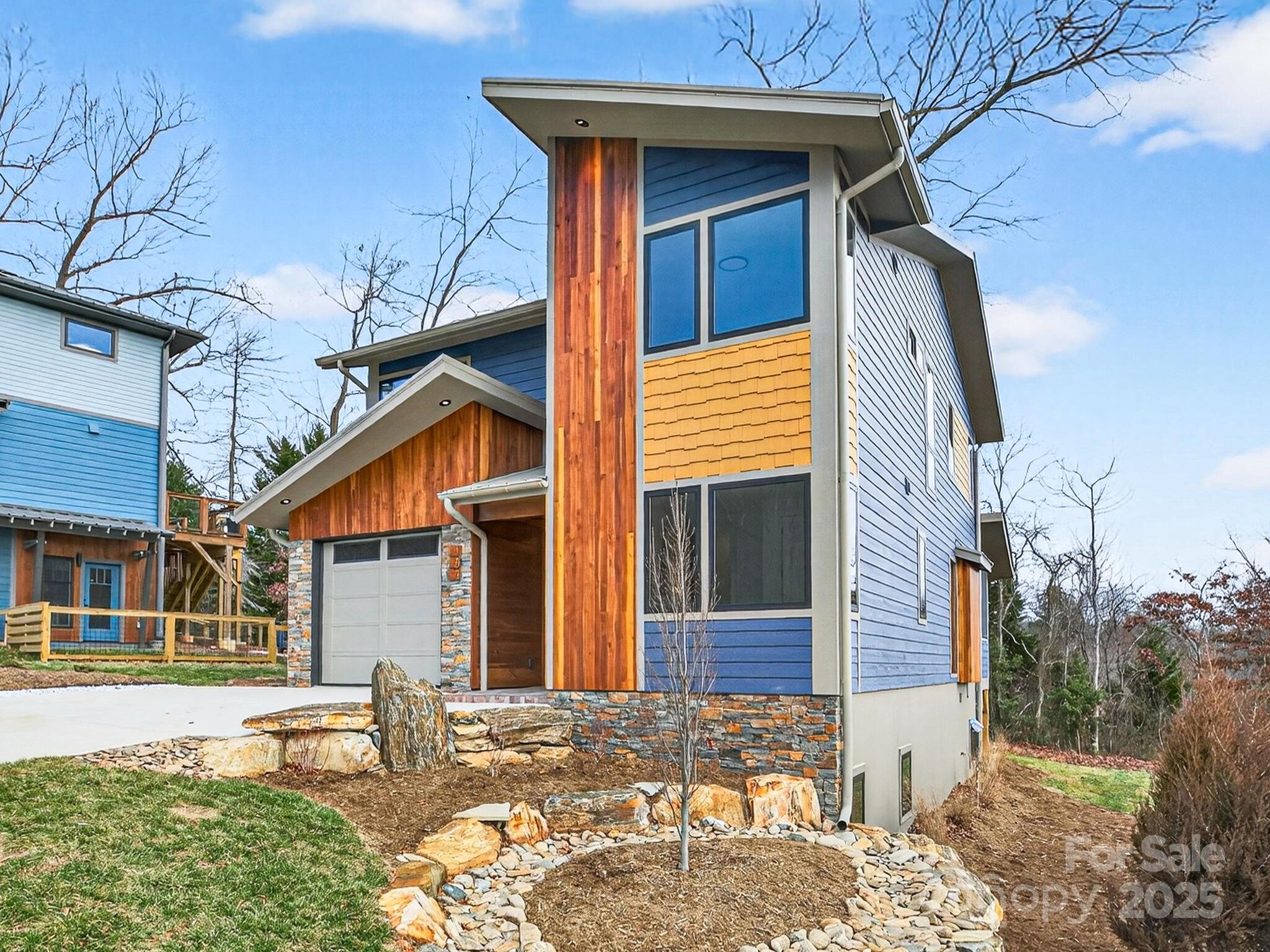 165 Abundance Run Asheville NC 28805