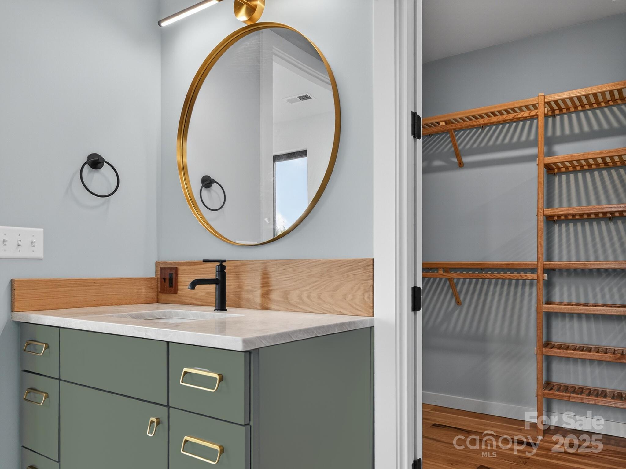 165 Abundance Run Asheville NC 28805