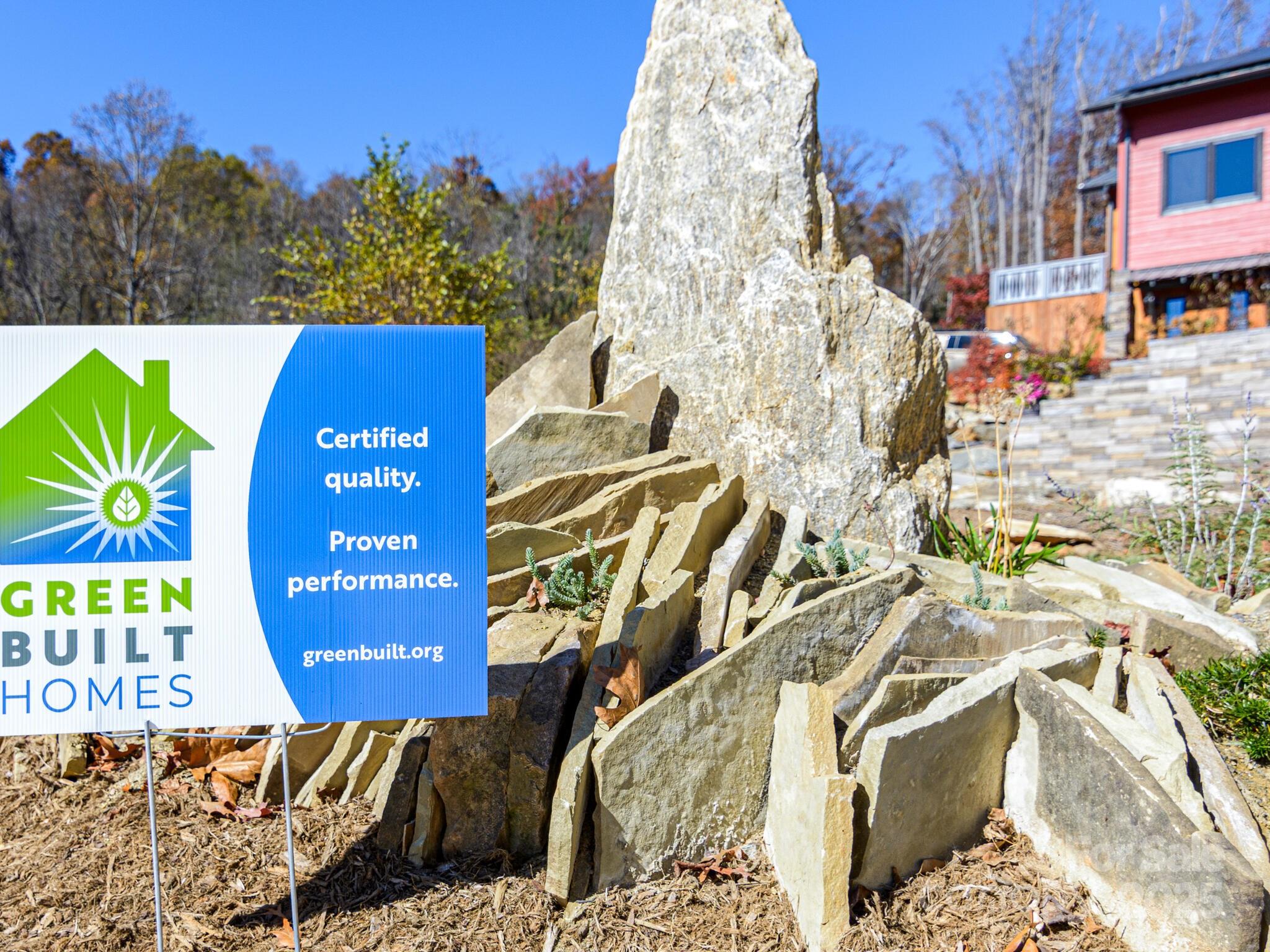 165 Abundance Run Asheville NC 28805