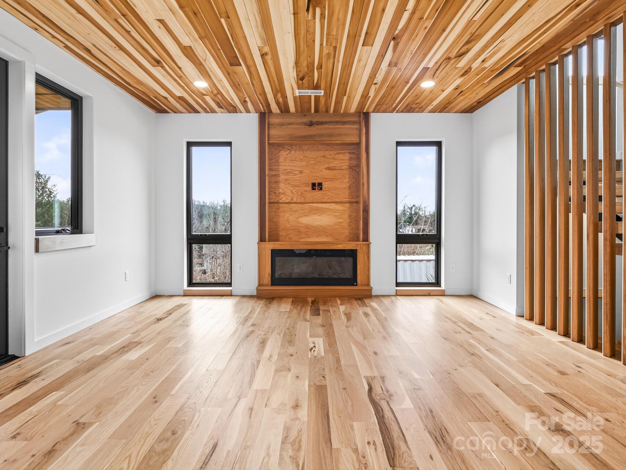 165 Abundance Run Asheville NC 28805