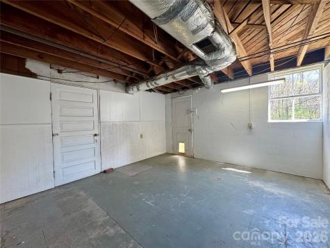 848 Meadowood Drive NE Lenoir NC 28645