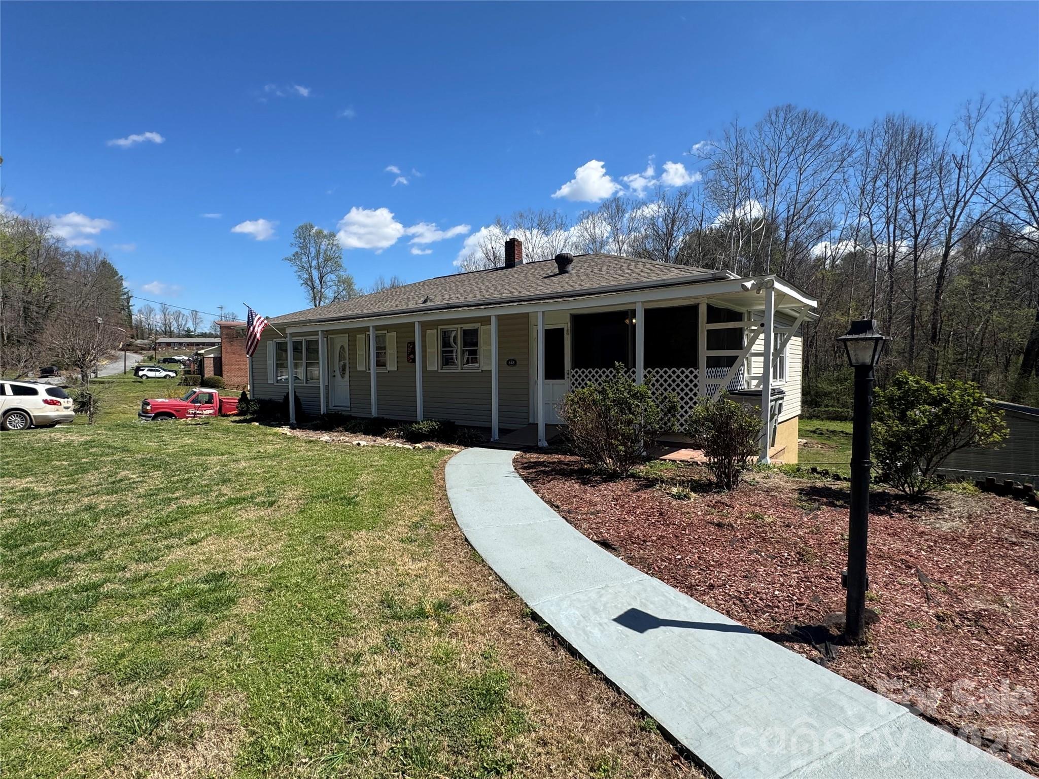 848 Meadowood Drive NE Lenoir NC 28645