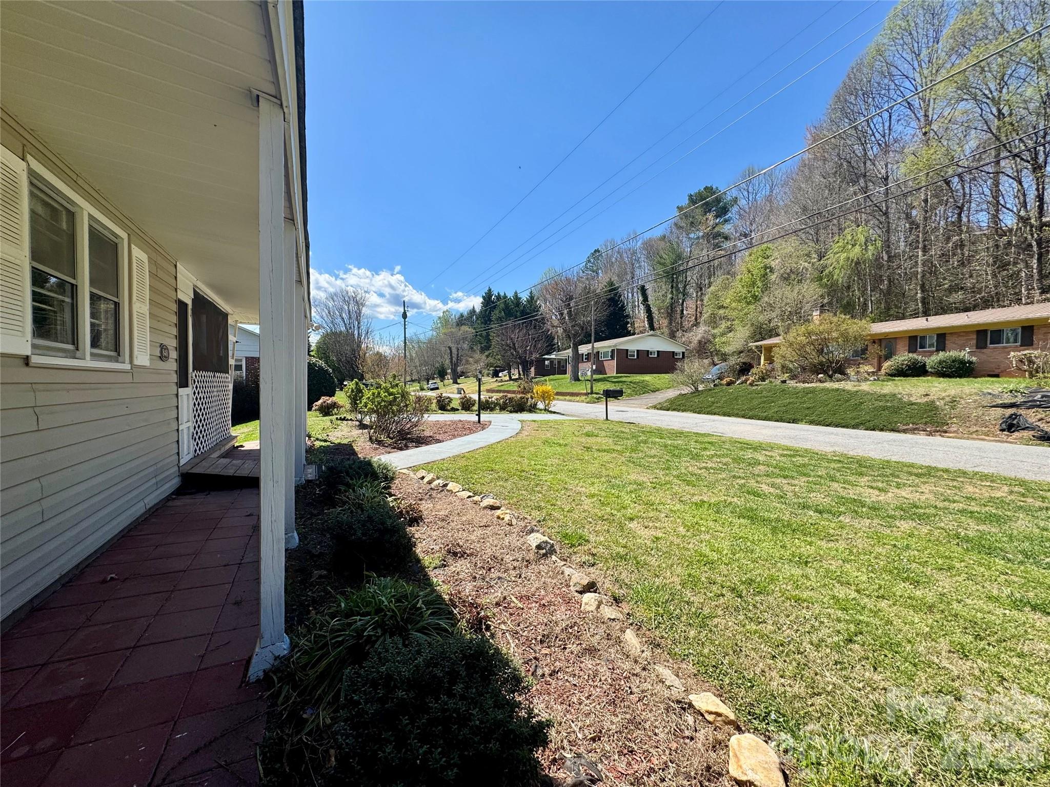 848 Meadowood Drive NE Lenoir NC 28645
