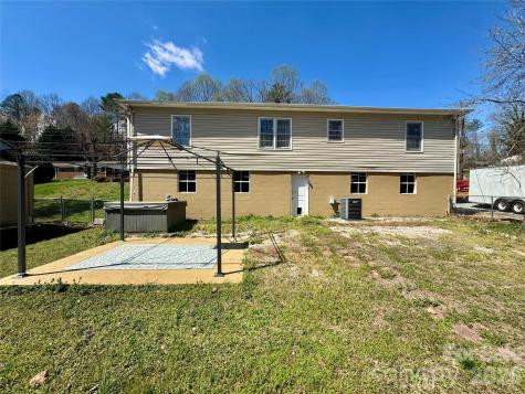 848 Meadowood Drive NE Lenoir NC 28645