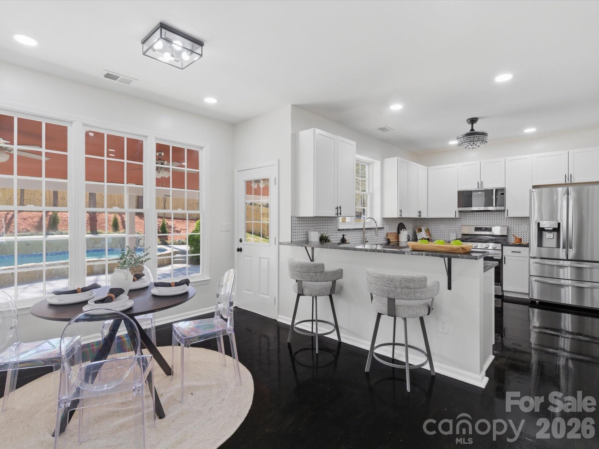 7702 Harrington Woods Road Charlotte NC 28269