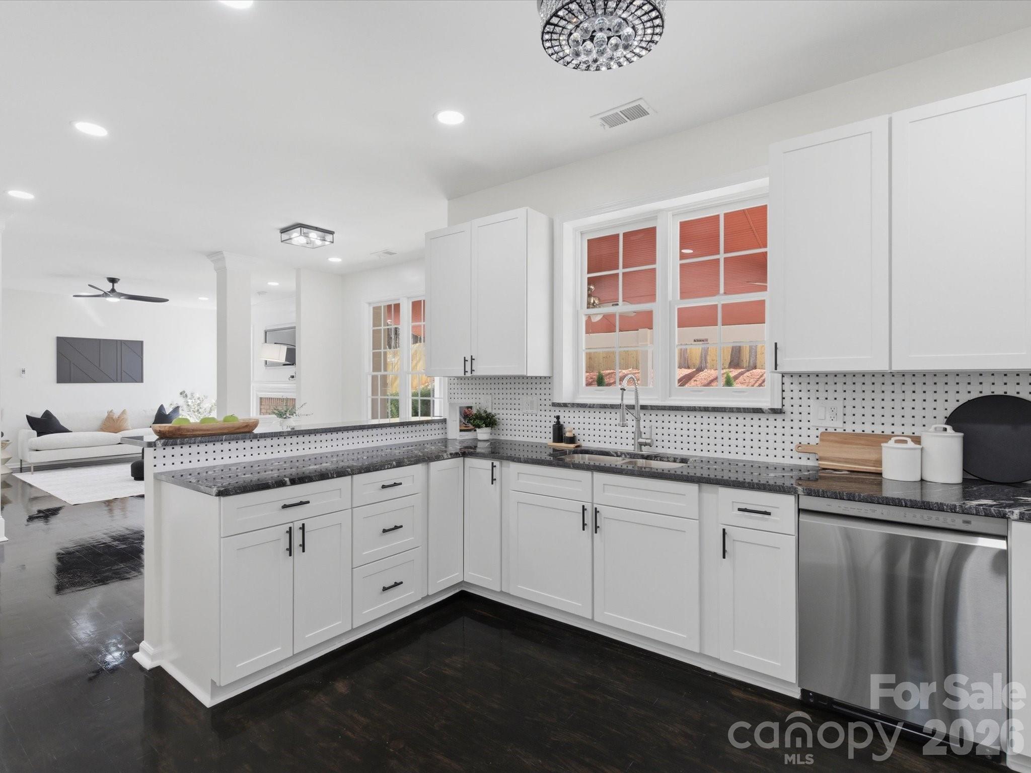 7702 Harrington Woods Road Charlotte NC 28269