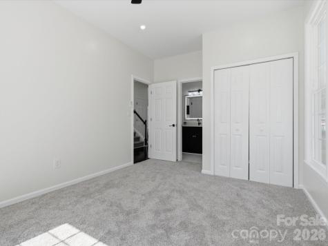 7702 Harrington Woods Road Charlotte NC 28269