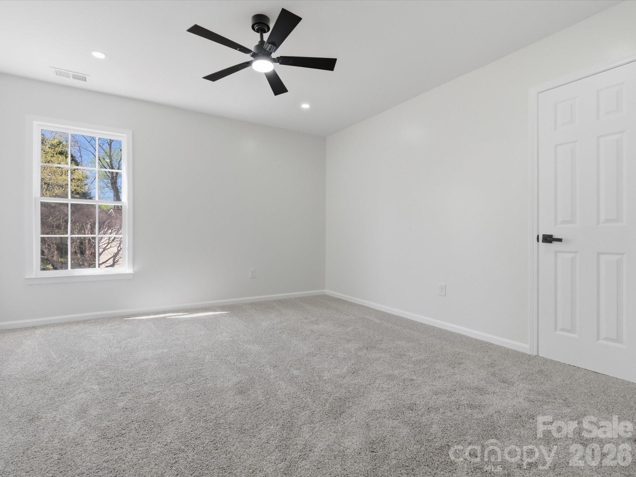 7702 Harrington Woods Road Charlotte NC 28269