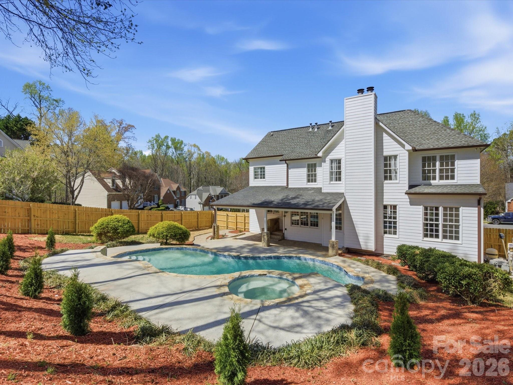 7702 Harrington Woods Road Charlotte NC 28269