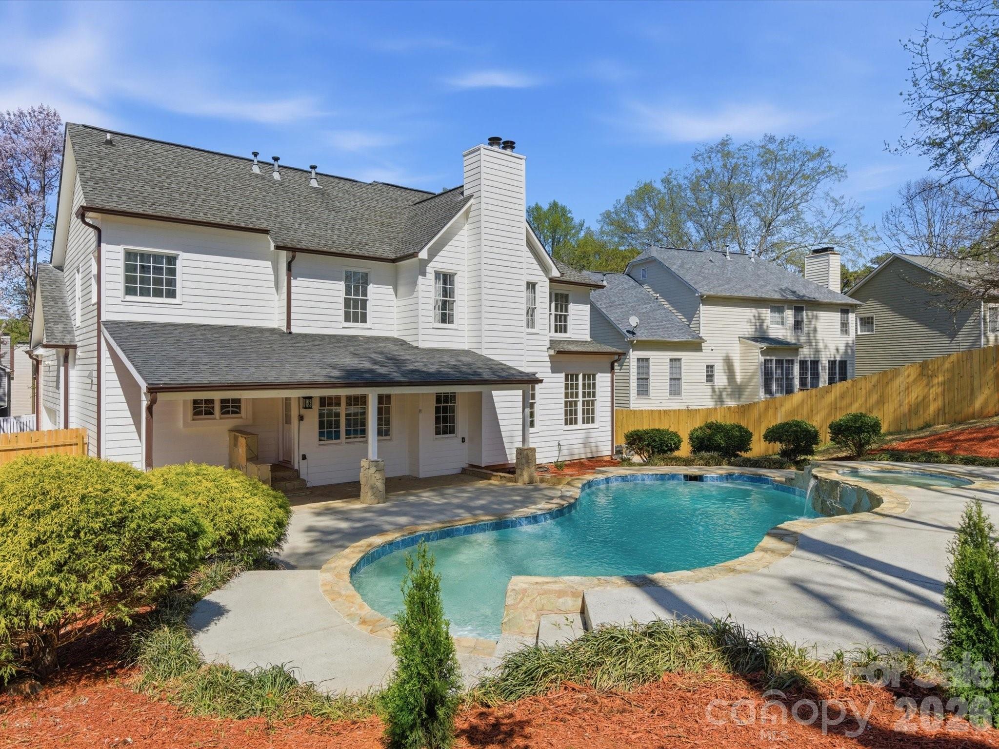 7702 Harrington Woods Road Charlotte NC 28269