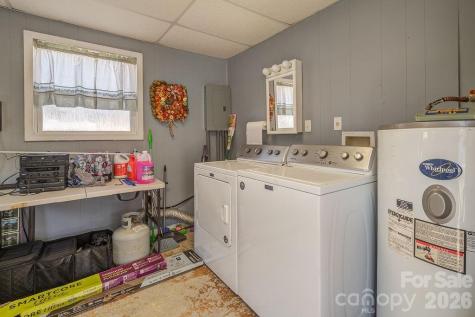 78 Strollers Lane Waynesville NC 28785