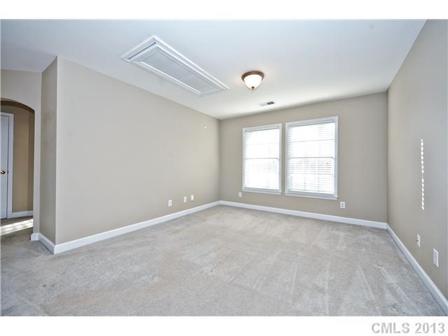 7027 Rock Dove Court Charlotte NC 28277
