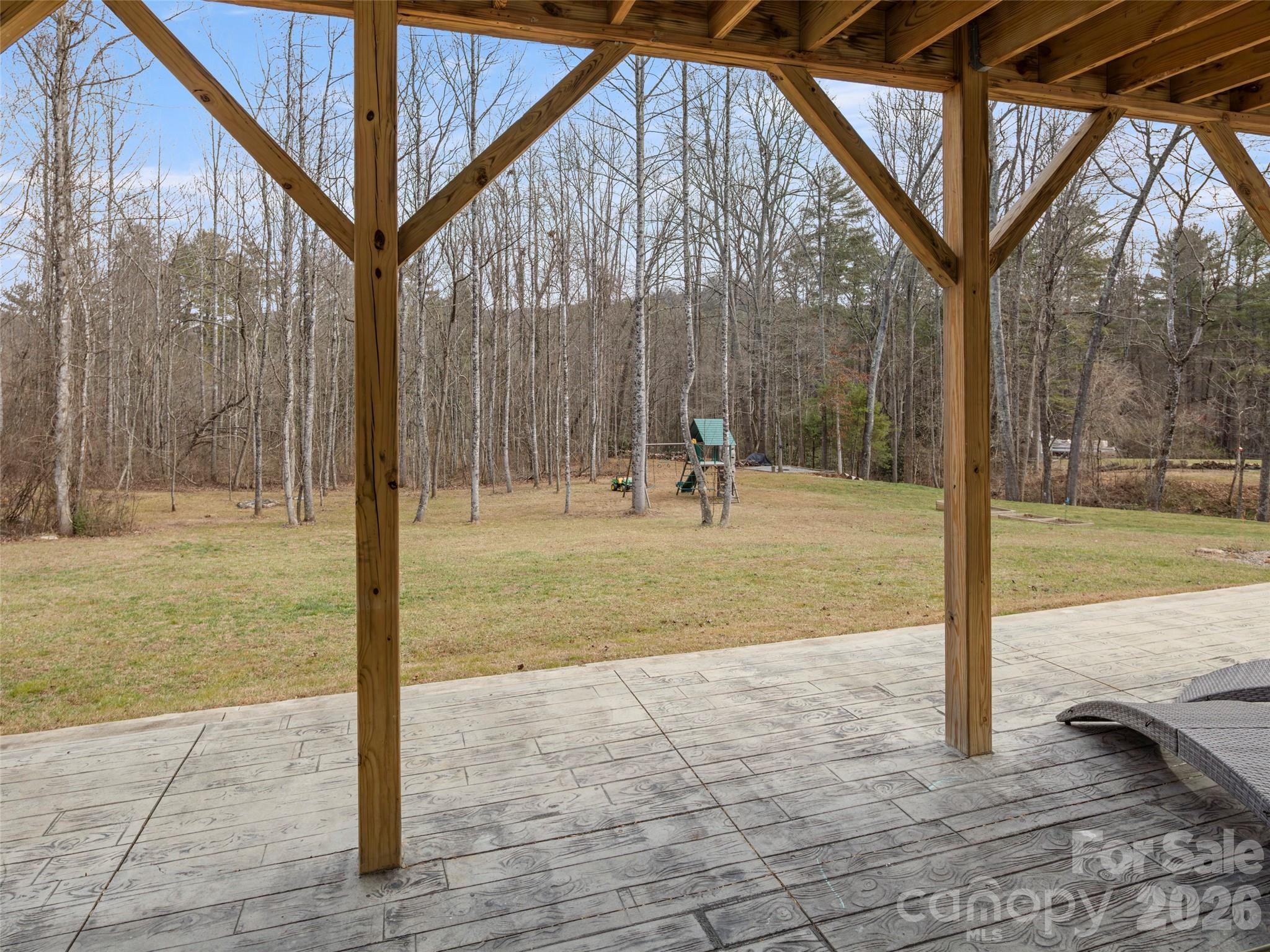 127 Walt Drive Hendersonville NC 28792