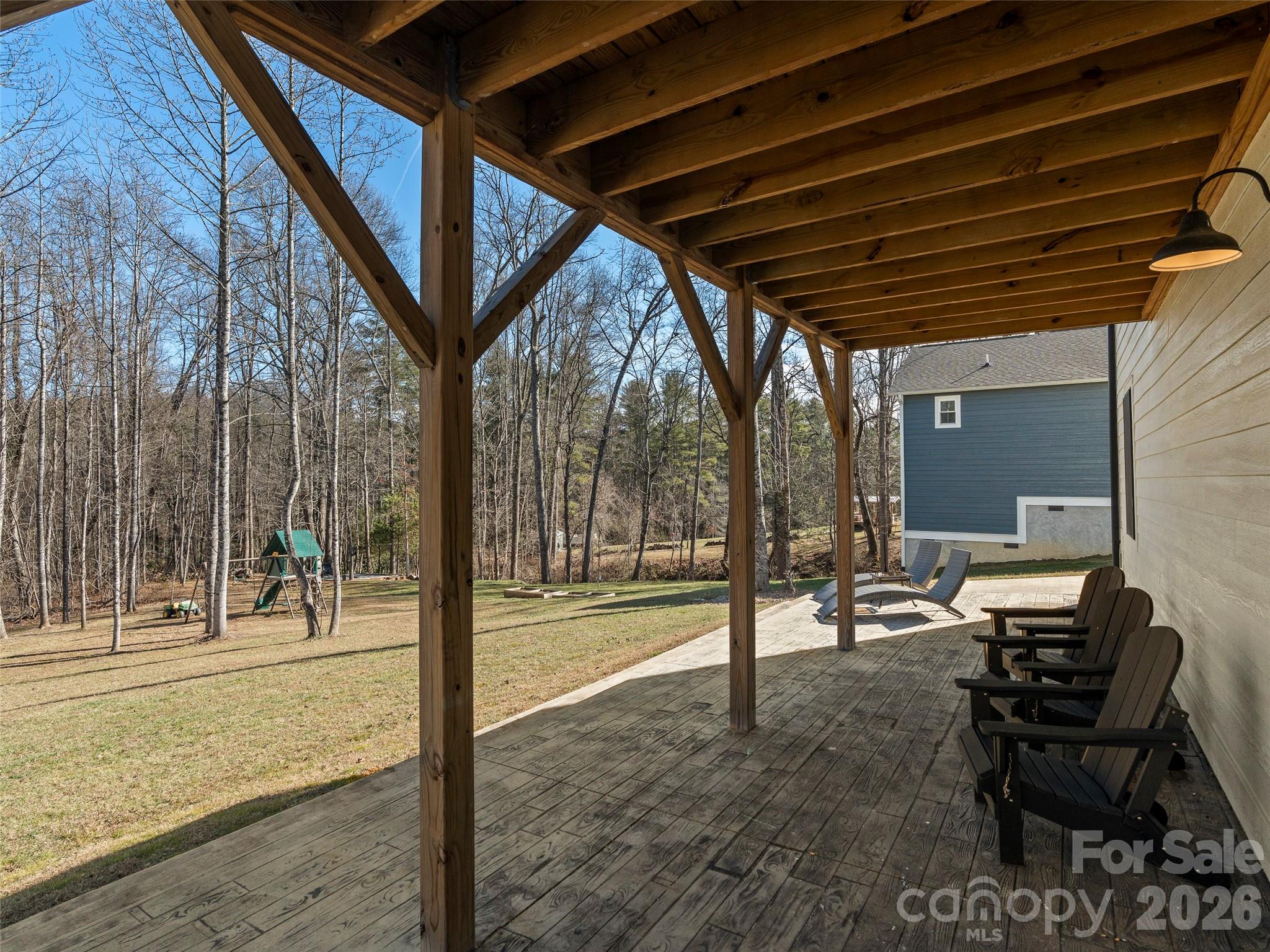127 Walt Drive Hendersonville NC 28792