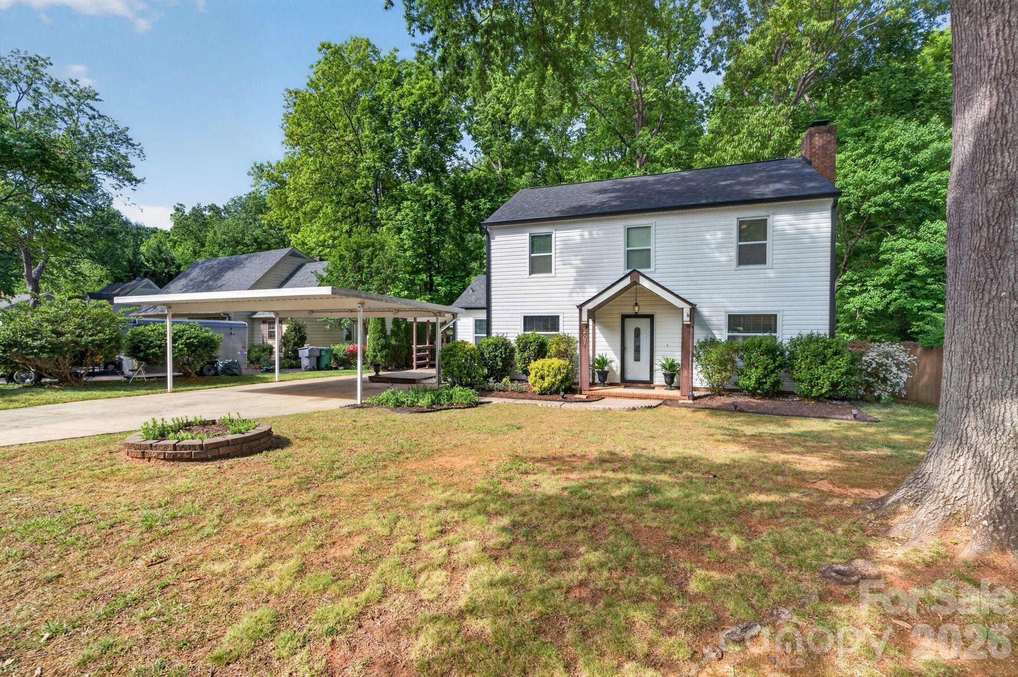 7401 Beaufort Circle Charlotte NC 28227