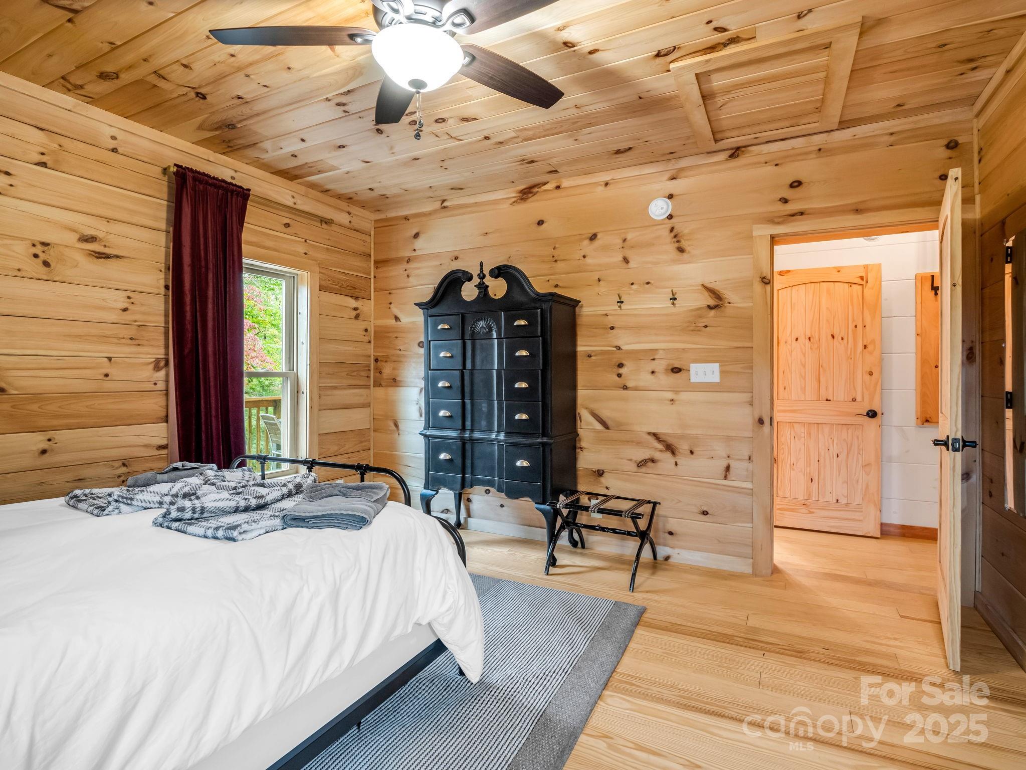 174 Doves Way Lake Lure NC 28746