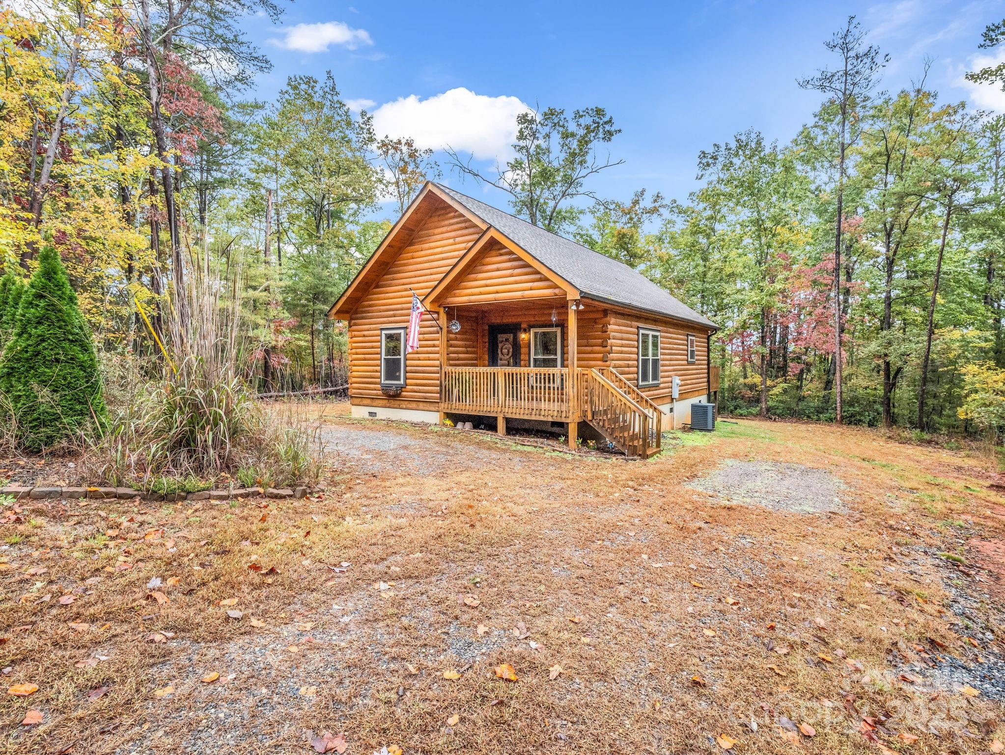 174 Doves Way Lake Lure NC 28746