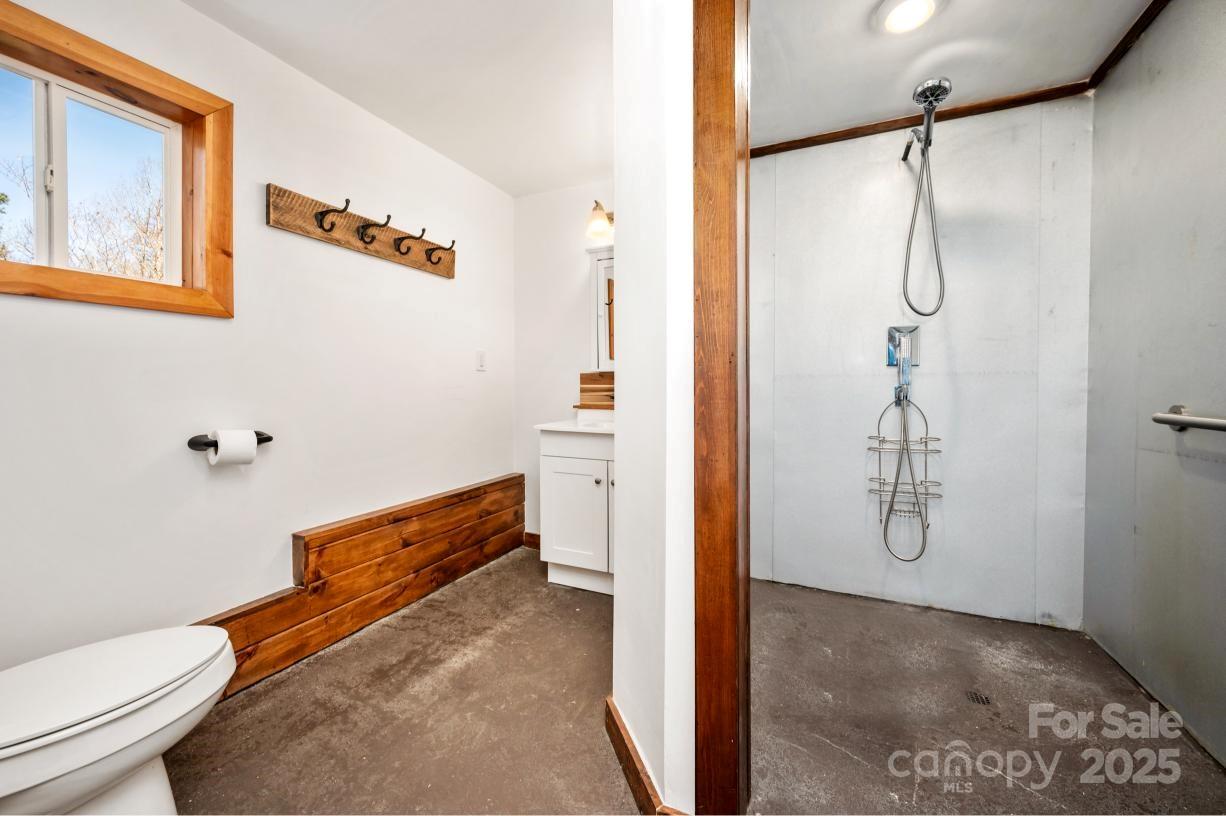 1418 John Smith Road Columbus NC 28722