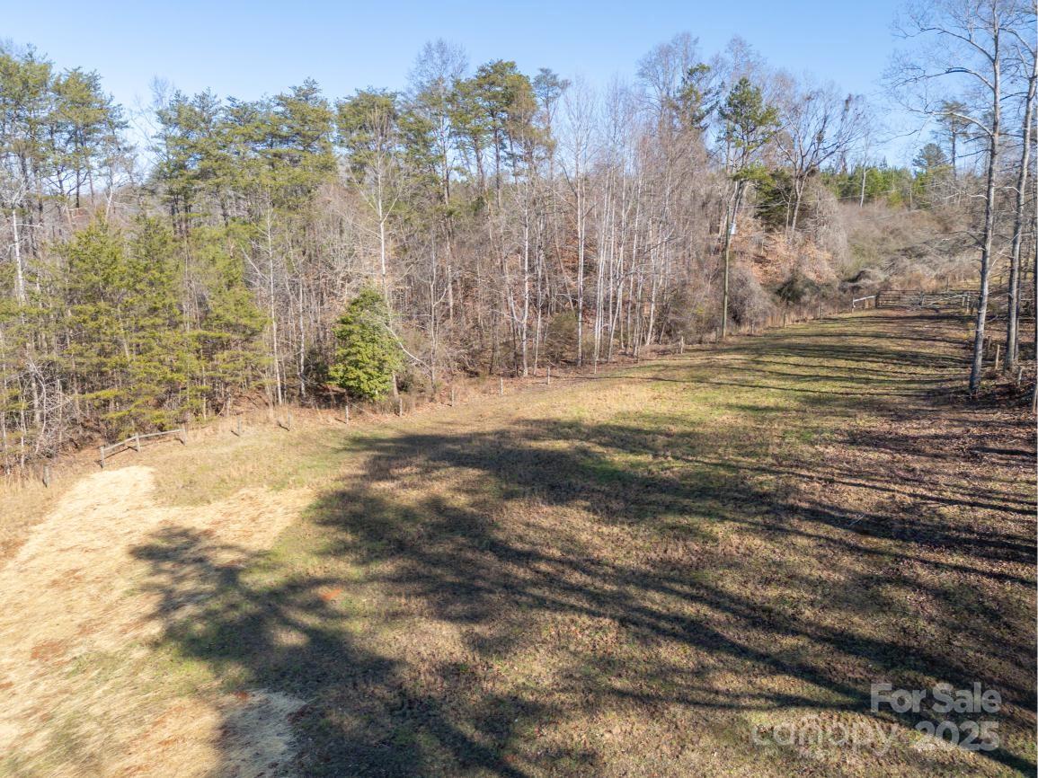 1418 John Smith Road Columbus NC 28722