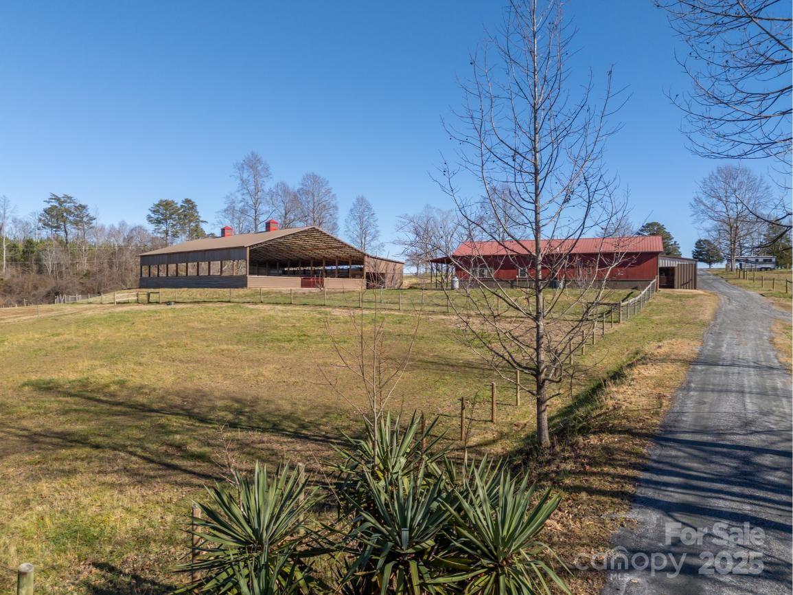 1418 John Smith Road Columbus NC 28722