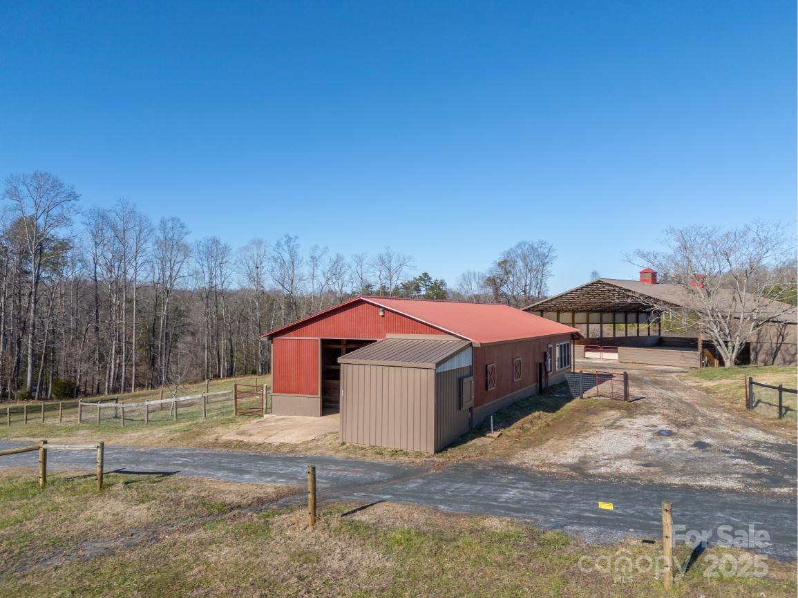 1418 John Smith Road Columbus NC 28722