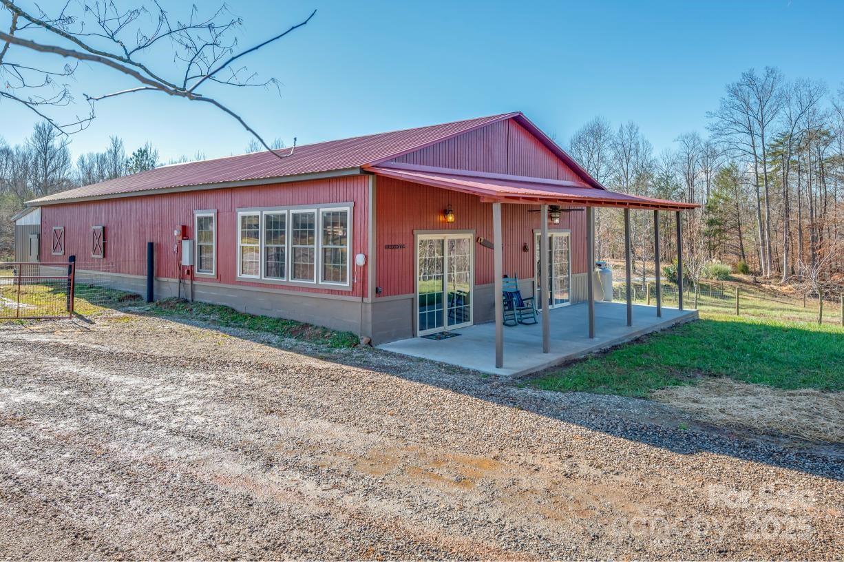 1418 John Smith Road Columbus NC 28722