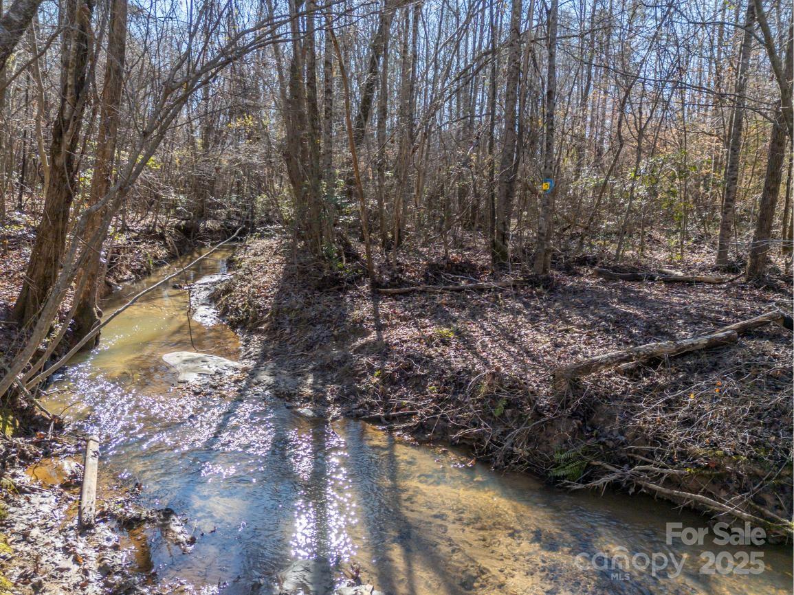 1418 John Smith Road Columbus NC 28722