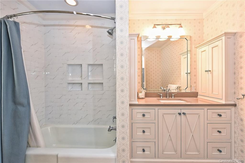 4024 Foxcroft Road Charlotte NC 28211