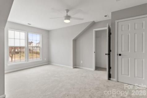 11619 Planters Estates Drive Charlotte NC 28278