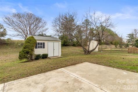 11619 Planters Estates Drive Charlotte NC 28278