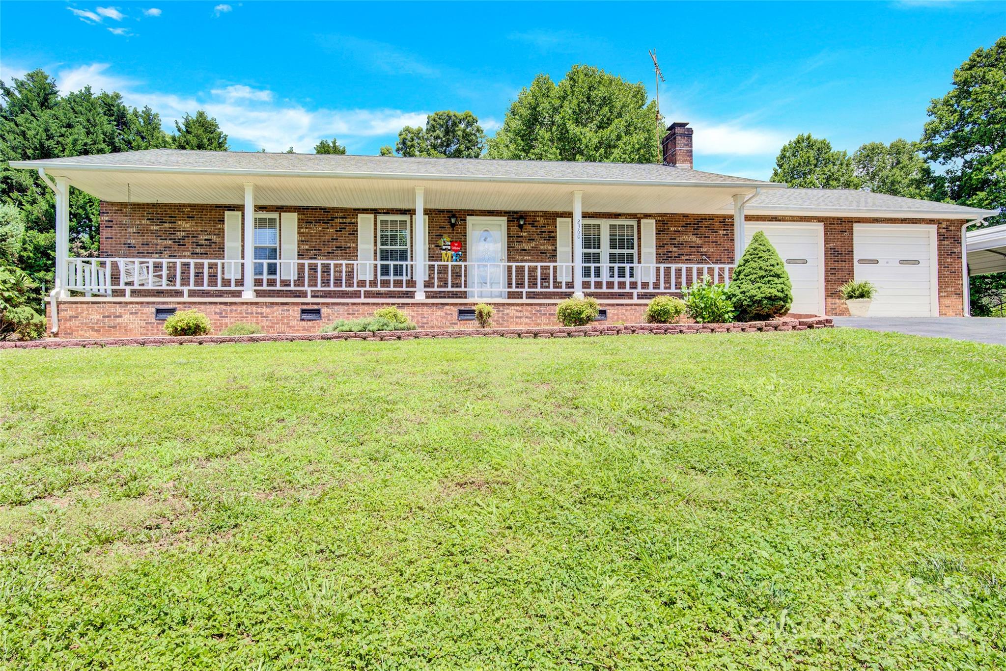 2360 Country Hollow Road Conover NC 28613