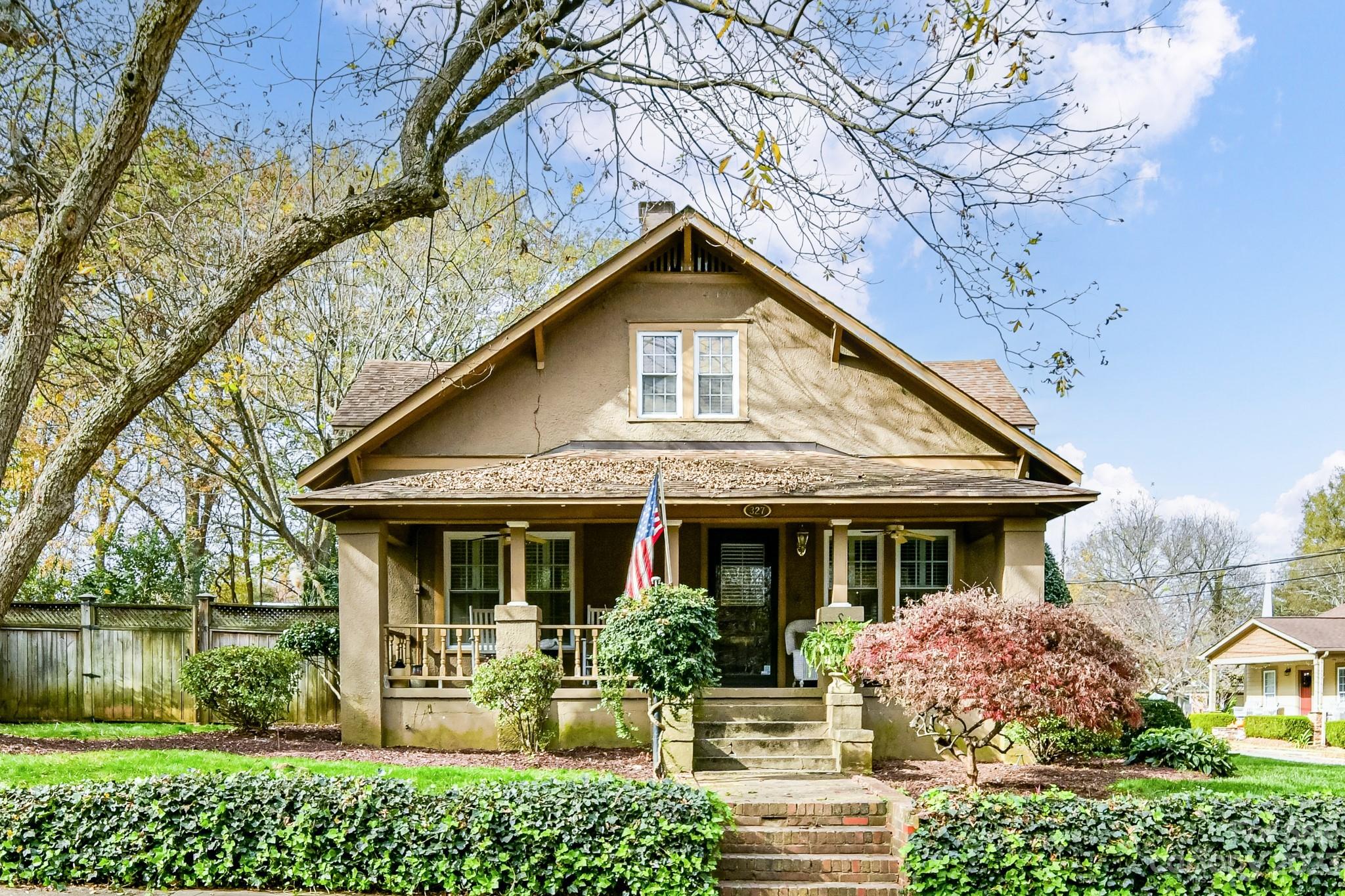 327 Campus Street Charlotte NC 28216