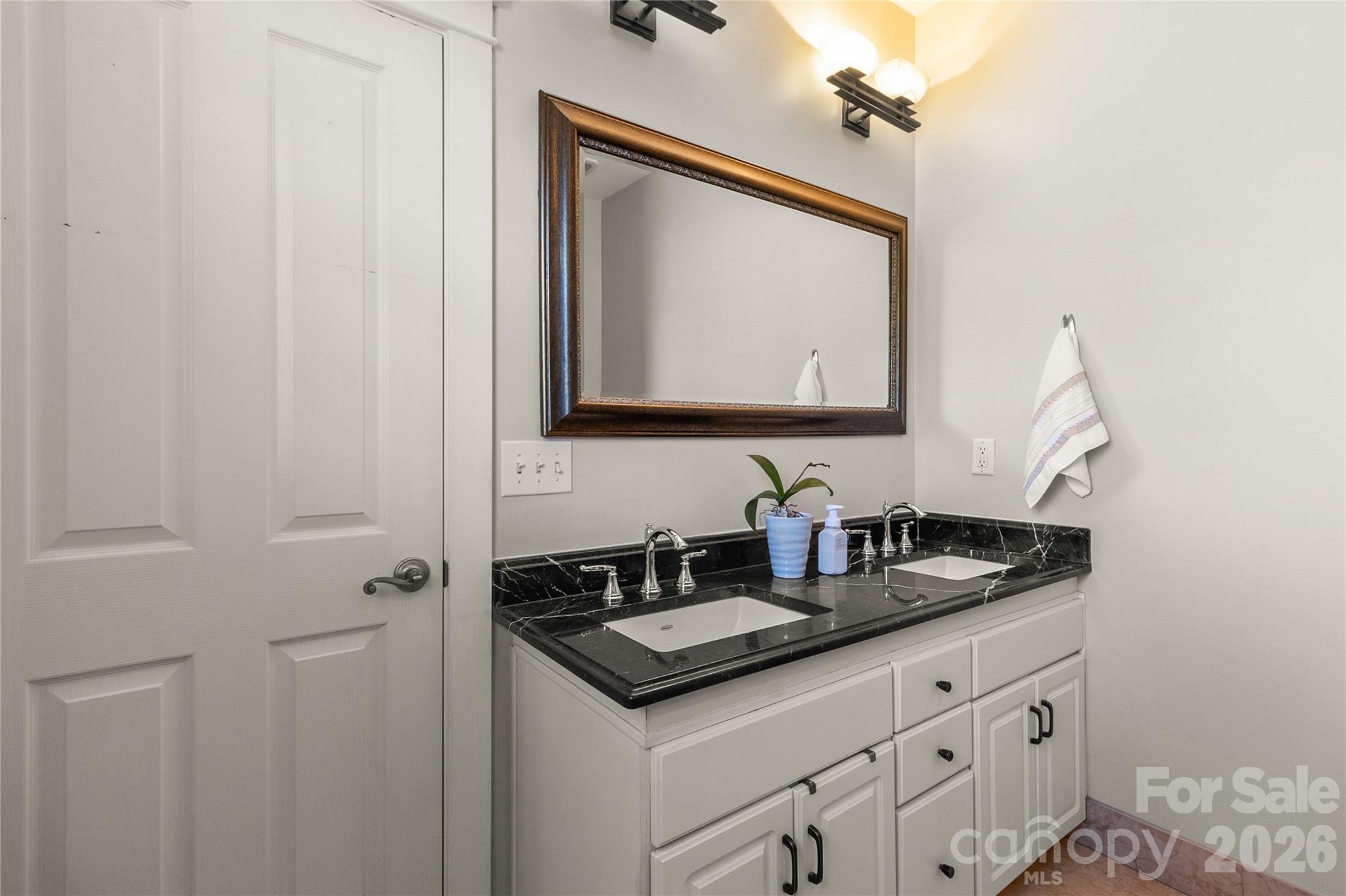 8325 Strandhill Road Huntersville NC 28078